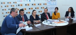 Обсуждение на тему «Защита прав человека в местах, где полиция держит заключенных: Оценка на 2014 г.»