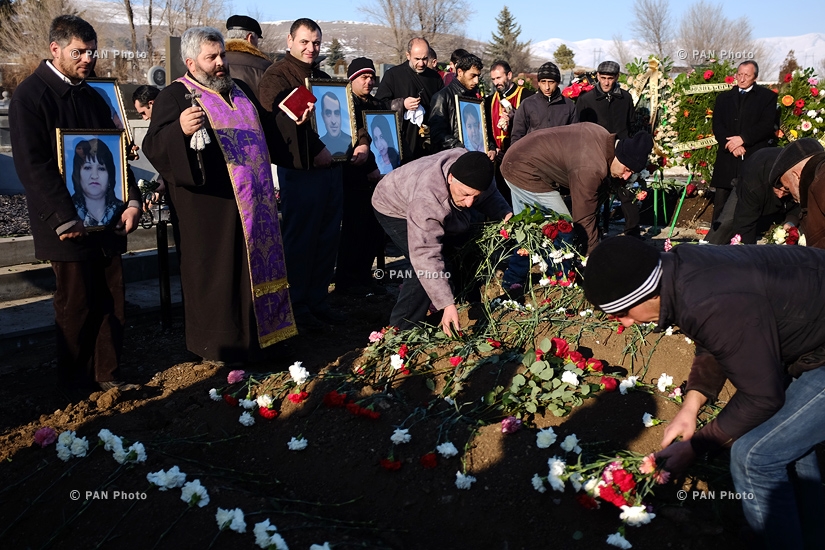 Funeral of Avetisyan family in Gyumri