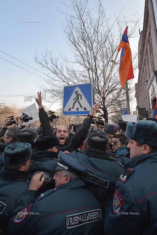 Protest in front of Russian Embassy in Armenia with demand to pass Gyumri family murderer to the Armenian side