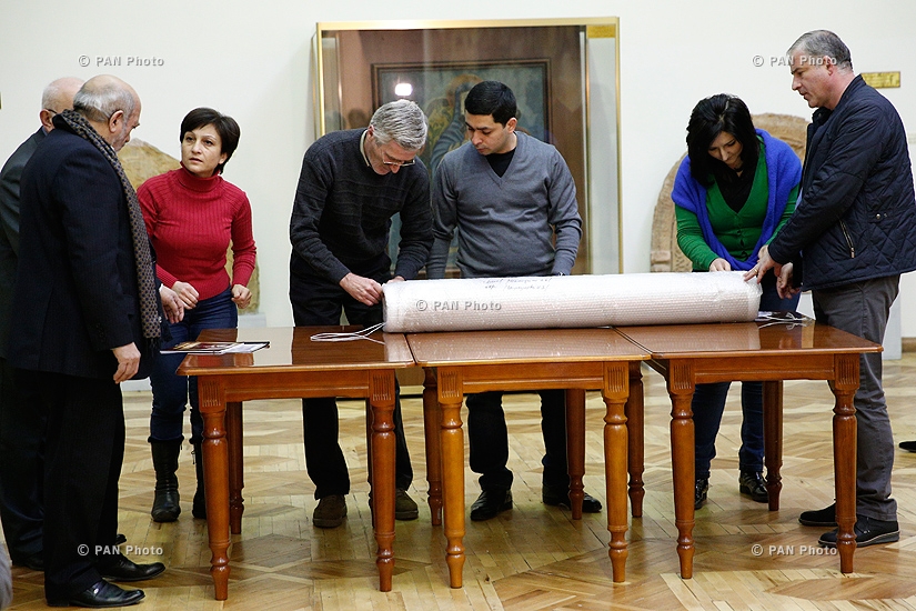 Armenian-born artist Akim Avanesov’s “From century to century” painting handed over to National Gallery for restoration