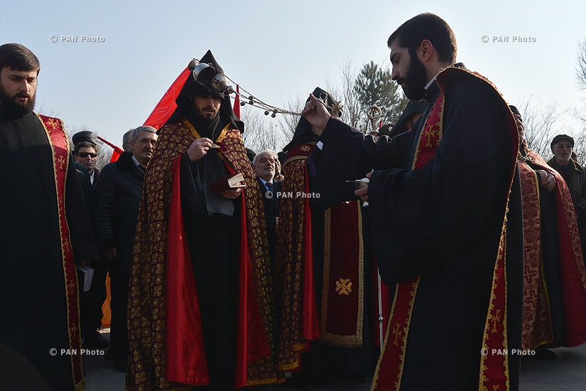 ASALA formation 40th anniversary marked in Yerablur Pantheon