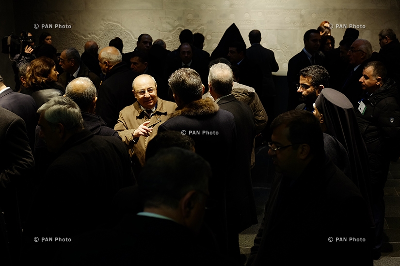 Члены государственной комиссии  по координации мероприятий, посвященных мероприятий, посвященных 100-летию Геноцида армян посетили Музей–институт геноцида