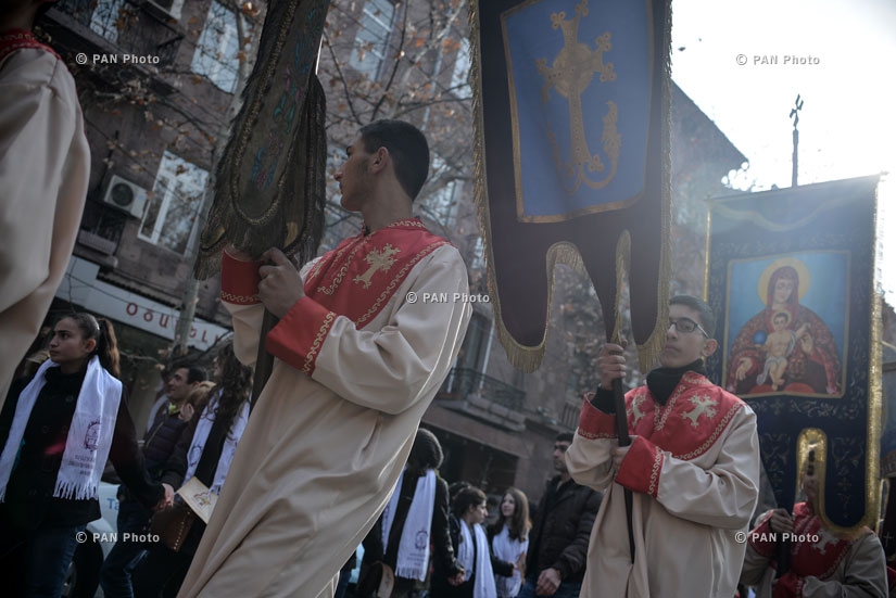Крестный ход, посвященный празднику св. Саркиса