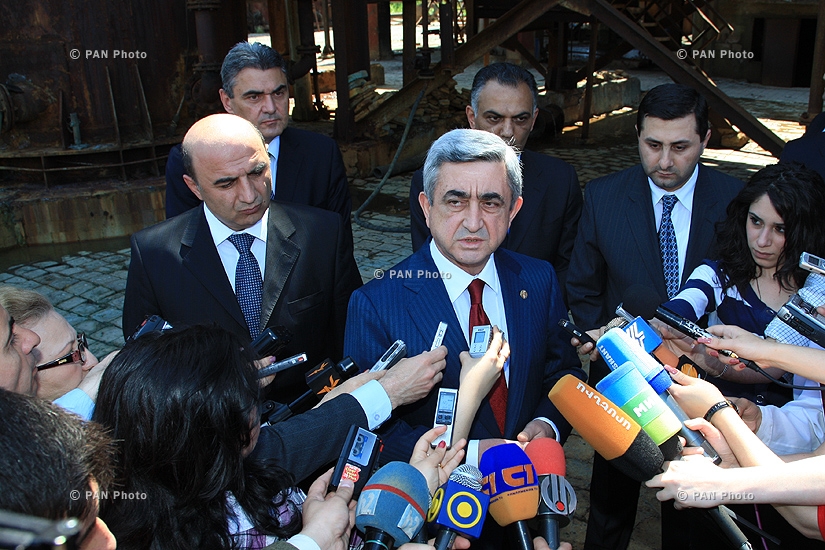 Armenian President Serzh Sargsyan visits Nairit Plant after fire
