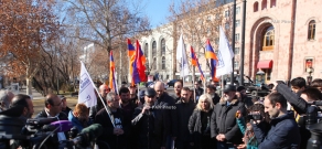 Пресс-конференцию под открытым небом в связи с инцидентом 31 января в Бердзоре