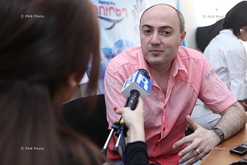 Press conference of Vladimir Gabbe, the art director of Parajanov Moscow Theatre