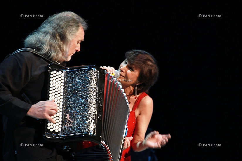 Концерт Седы Азнавур и Лиз Сарьян, посвященный 85-летию Шарля Азнавура