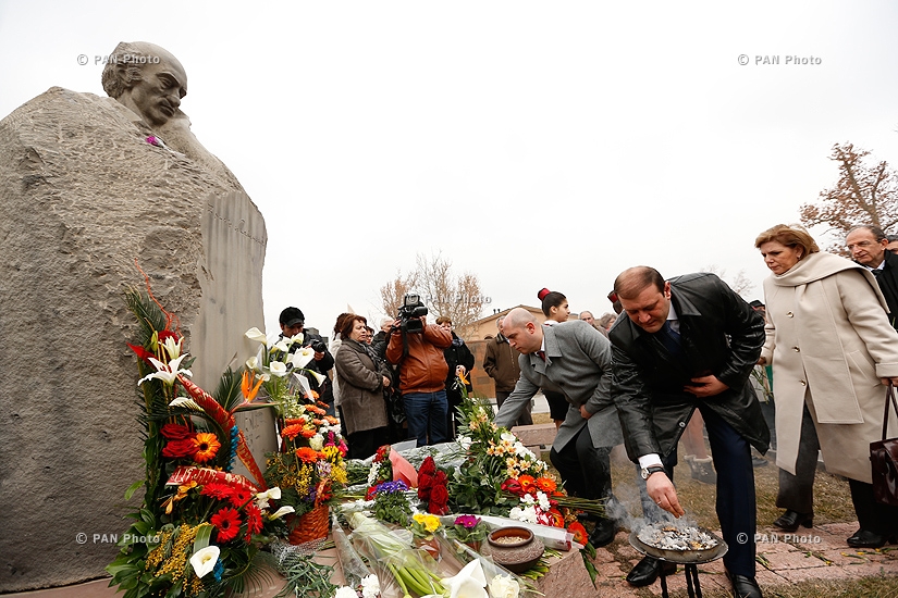 Руководство Армении отдал дань памяти писателю Гранту Матевосяну