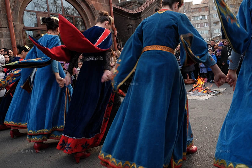 Tiarn’ndaraj (Trndez) celebrations in St. Zoravor Church
