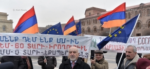 Пресс-конференция председателя партии «Объединение «Национальное самоопределение» Паруйра Айрикяна