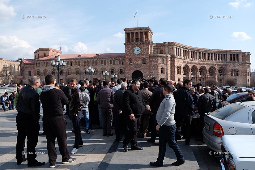 Protest of taxi drivers at Republic Square
