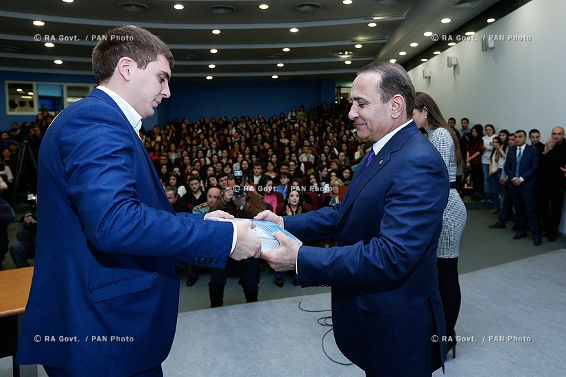 RA Govt.: Ceremony of summing up results of the competition by the Armenian Youth Foundation