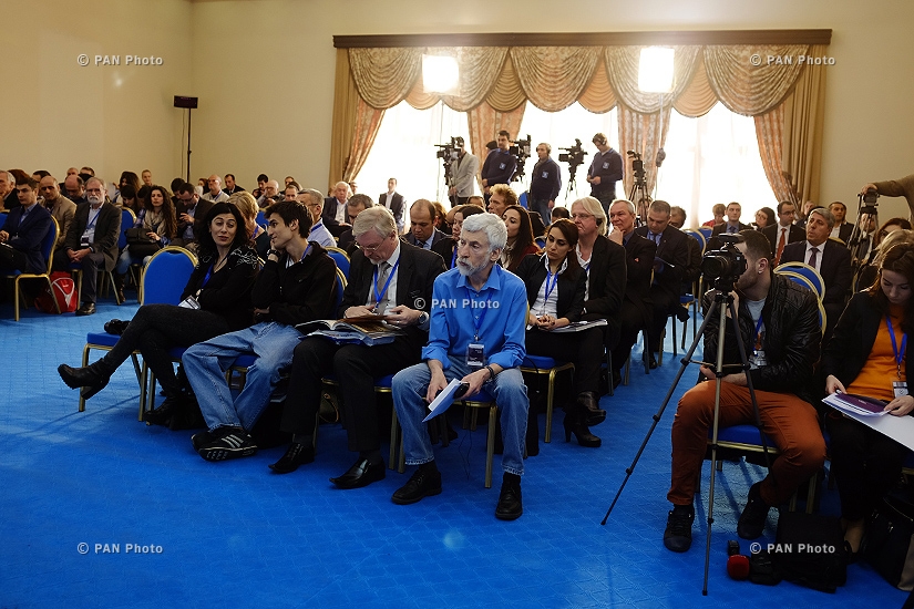 “At the Foot of Ararat” International media forum kicks off