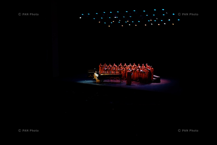 Тигран Амасян и Национальный камерный хор Армении: Премьера  концертного проекта «Луйс и Лусо» в Ереване