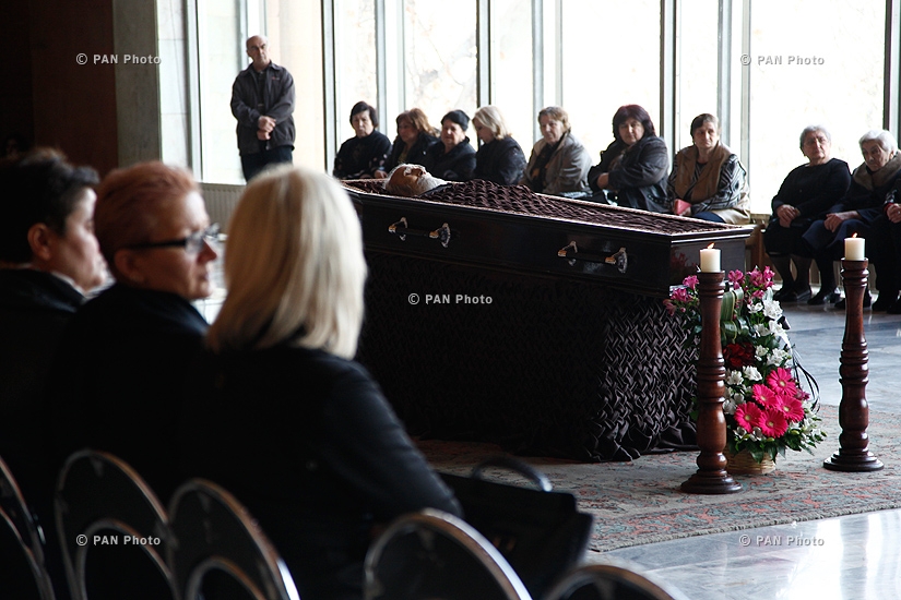 Церемония прощания с народным артистом Армении Кареном Джанибекяном