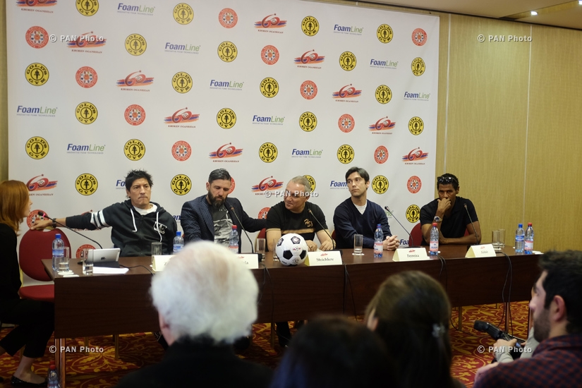 Press conference of USSR and World Football teams players