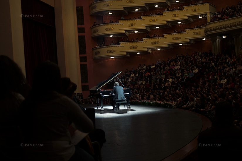 Концерт пианиста Евгения Кисина в Ереване 