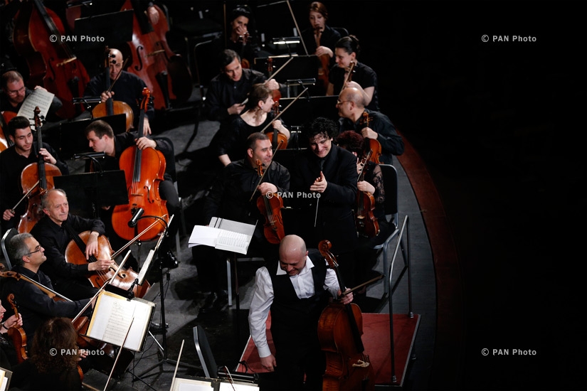 Концерт Национального филармонического оркестра Армении при участии виолончелиста Александра Чаушяна и дирижера Алена Альтиноглу