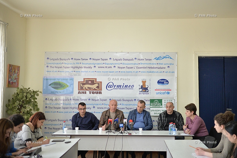 Press conference with the participation of taxi drivers 