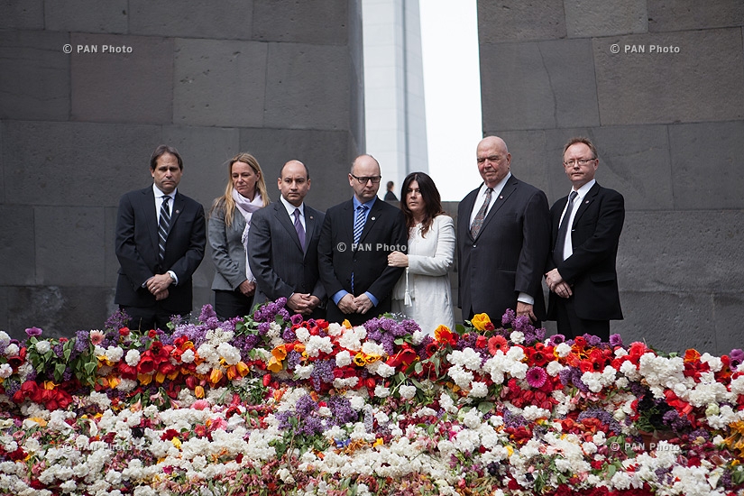 Фонд «Шоа» передал Музею-Институту Геноцида армян оцифрованные записи показаний 60 свидетелей Геноцида армян