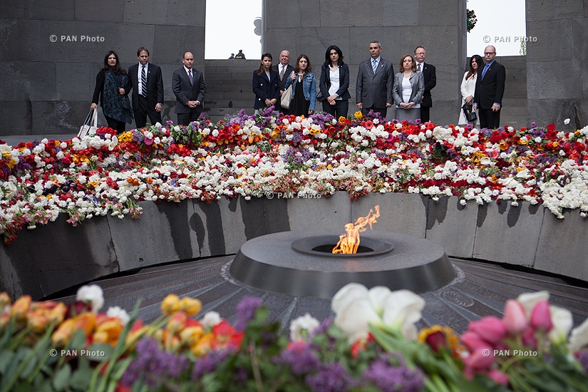Фонд «Шоа» передал Музею-Институту Геноцида армян оцифрованные записи показаний 60 свидетелей Геноцида армян