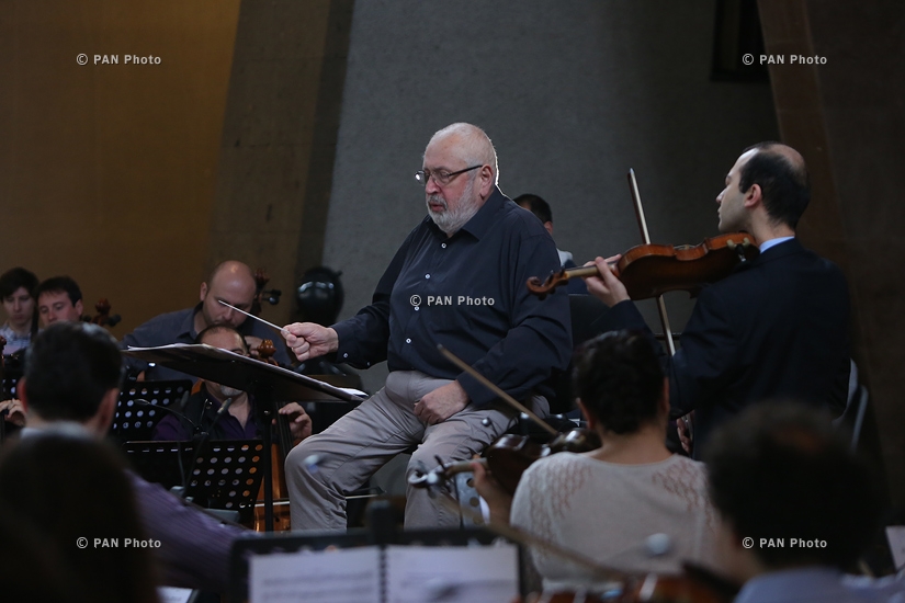 «24/04 Orchestra»: Репетиция концерта Всемирного симфонического оркестра
