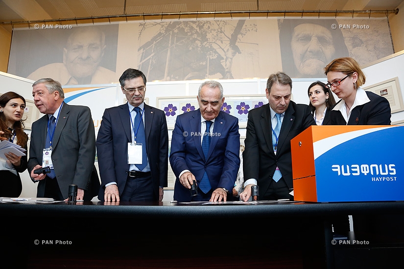 Церемония погашения почтовой марки «Анатоль Франс», посвященной 100-ой годовщине Геноцида армян 