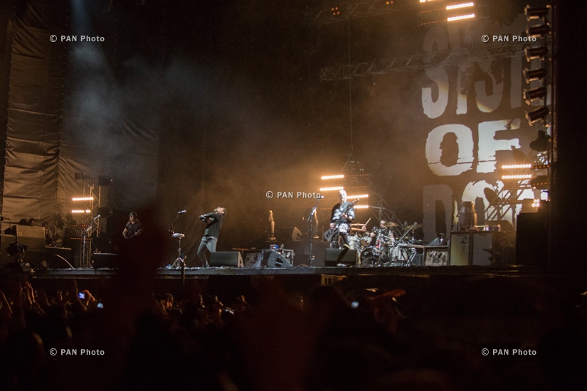 Концерт рок-группы SOAD «Wake up the souls» (Пробудите души) в Ереване