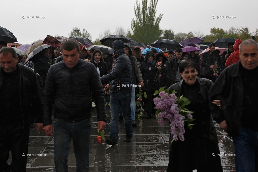 100-летняя годовщина Геноцида армян. В Ереване почтили память невинных жертв