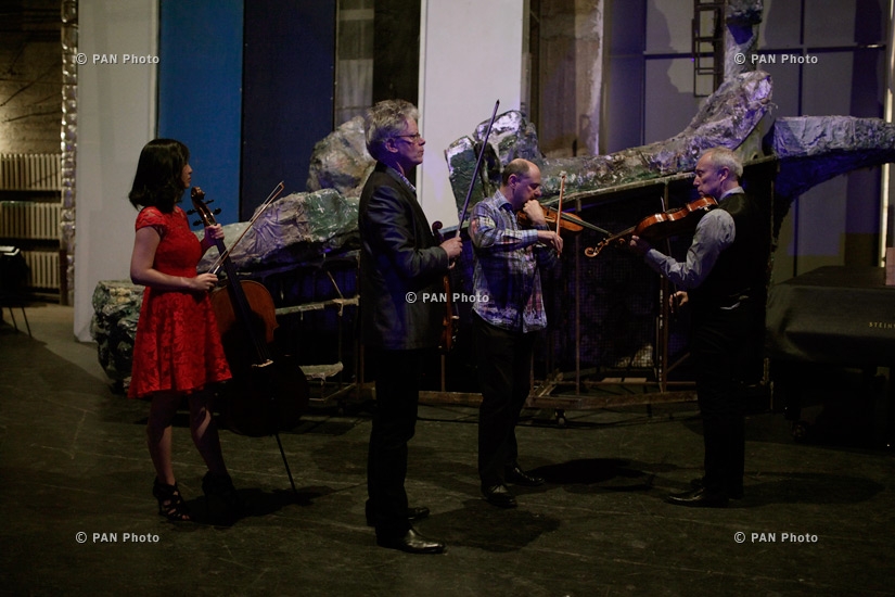 Концерт квартета «Кронос» в Ереване