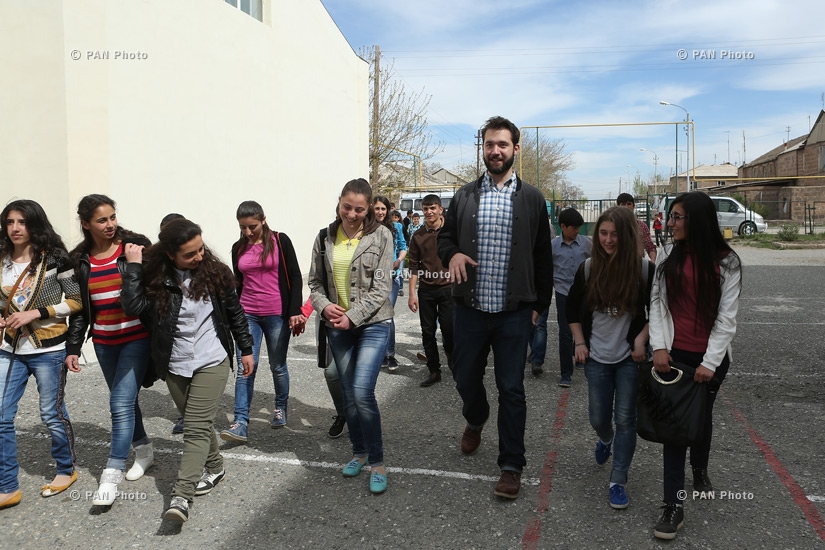 Ալեքսիս Օհանյանը և Սաբրիյա Ստյուքսն այցելեցին Հայաստանի մանուկների կողմից վերանորոգված Հացիկի և  Քառակերտի դպրոցները