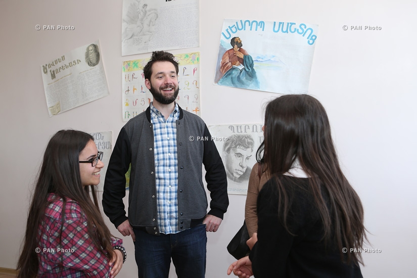 Алексис Оганян и Сабрией Стюкс посетили школы сел Хацик и Каракерт в Армении