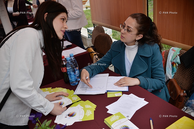 Государственное агентство занятости Министерства труда и по социальных вопросов Армении организовал ярмарку труда