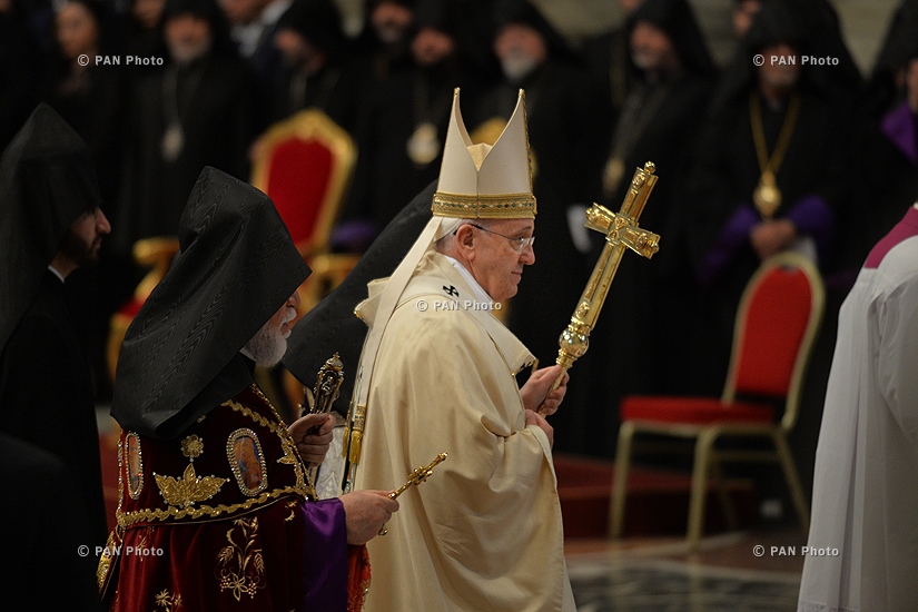 Pope Francis held mass for Armenian Genocide centennial