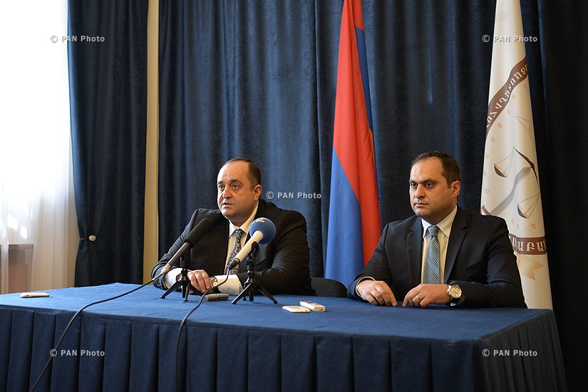  RA Minister of Justice Hovhannes Manukyan and President of RA Chamber of Advocates Ara Zohrabyan sign memorandum of cooperation