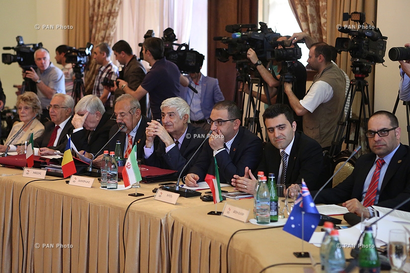 Заседание Попечительского совета Всеармянского фонда «Айастан»