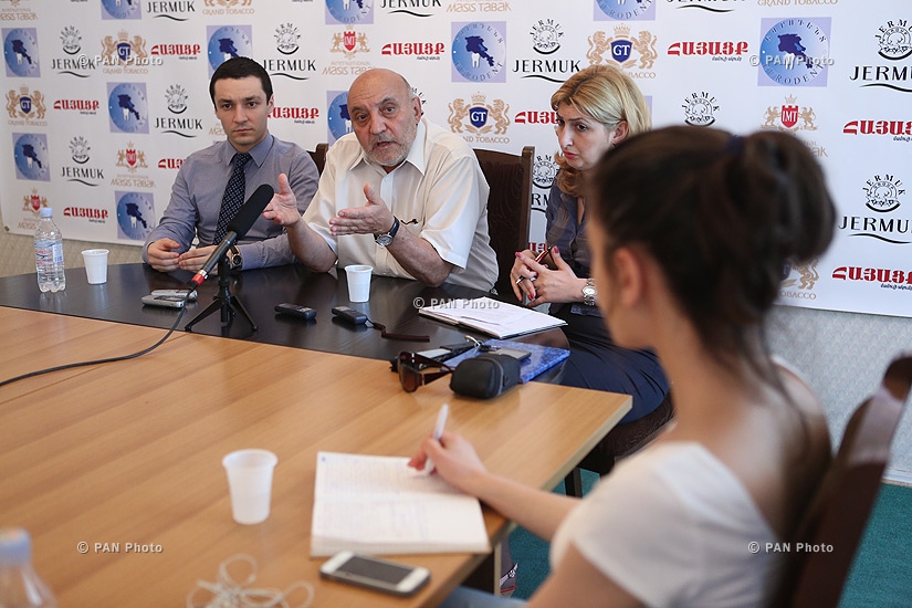 Press conference of Ruben Aghuzumcyan, Head of the Chair of Psychology of Governance at State Public Administration Academy of RA