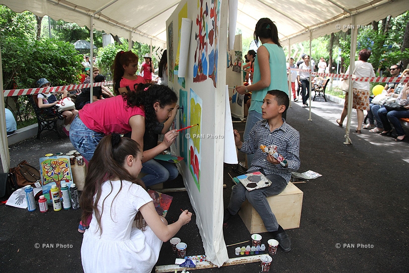 Painting Day in Yerevan Zoo