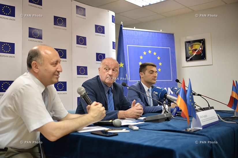 Press conference of Cooperation Officer of EU Delegation to Armenia John Barker and Deputy Minister of Agriculture Armen Harutyunyan