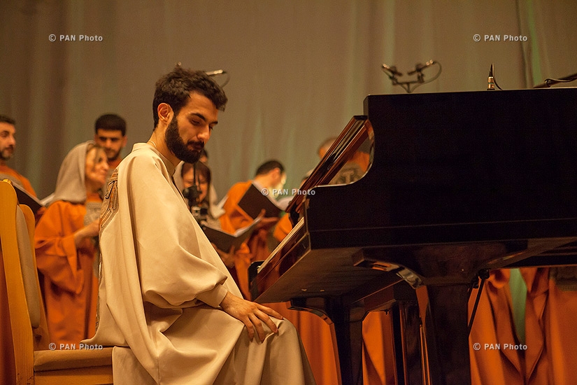 Luys i Luso Project: Concert of Tigran Hamasyan and Yerevan State Chamber Choir in Stepanakert