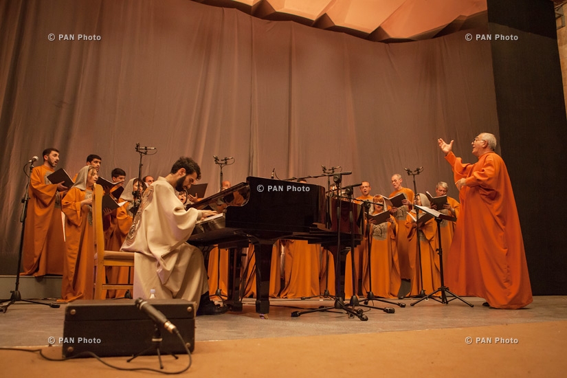 Прокет «Луйс и Лусо»: Концерт Тиграна Амасяна и Ереванского государственного камерного хора в Степанакерте