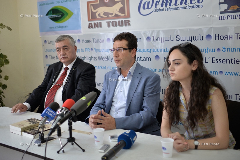 Press conference of Turkish writer Kadir Akin and member of Social Democrat Hunchakian Party, doctor Yeghia Jerejian