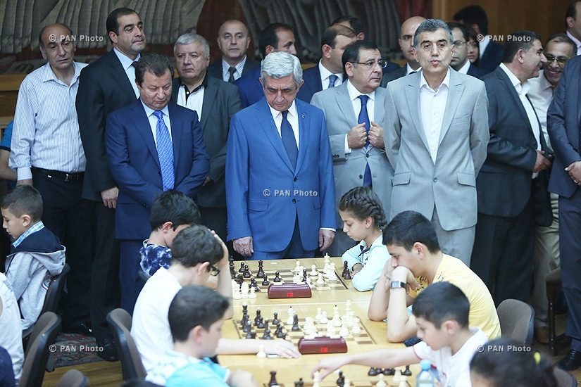 Президент Армении Серж Саркисян принял участие в мероприятиях, посвященных 86-летию со дня рождения шахматиста Тиграна Петросяна