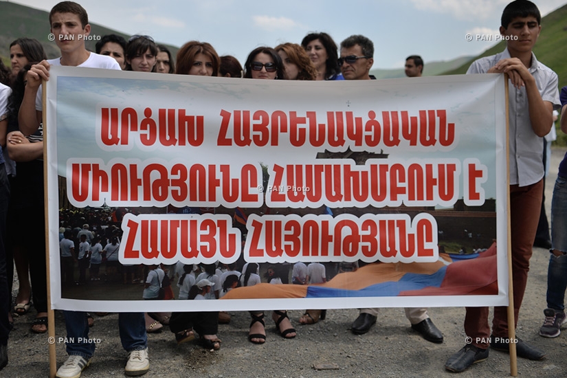 Автомобильное шествие туристов в Арцах, организованное патриотическим союзом «Арцах»