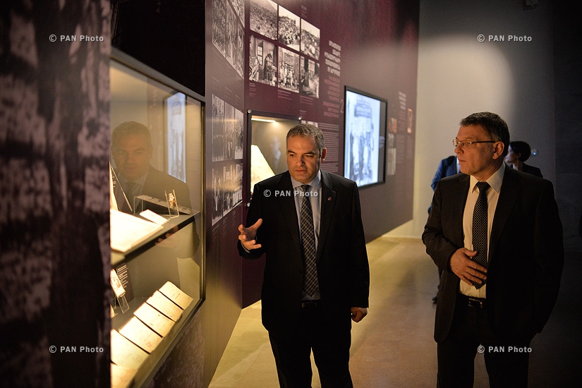 Minister of Foreign Affairs of the Czech Republic Lubomír Zaorálek visits Armenian Genocide memorial and museum