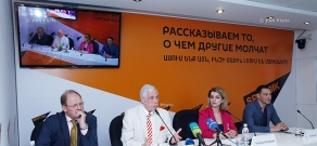 Пресс-конференция Александра Гурнова, Леонида Млечина, Изабеллы Пашинян и Романа Бабаяна