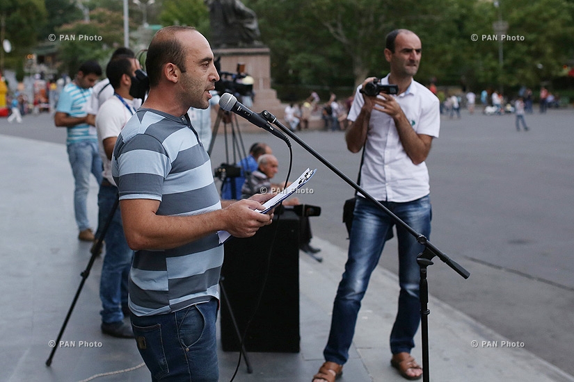 Stand up, Armenia initiative's duscussion on Freedom Square