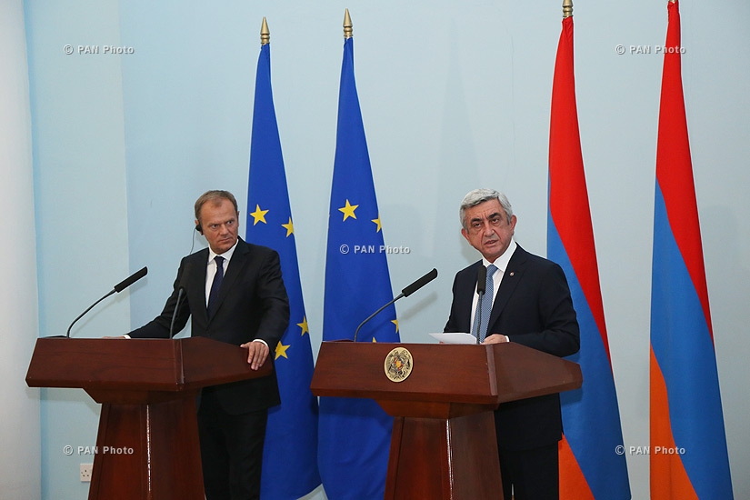 Совместная пресс-конференция президента Армении Сержа Саркисяна и председателя Европейского совета Дональда Туска