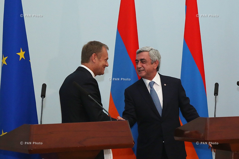 Совместная пресс-конференция президента Армении Сержа Саркисяна и председателя Европейского совета Дональда Туска