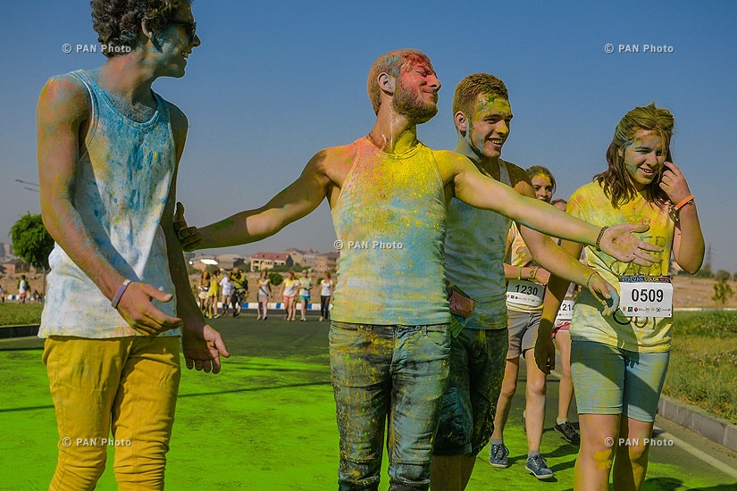 Красочный забег 2015  в Ереване